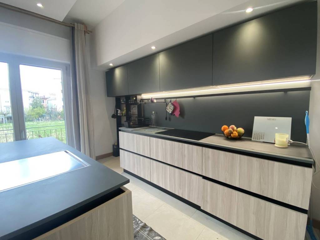 casa indipendente in vendita a Modena in zona Buon Pastore