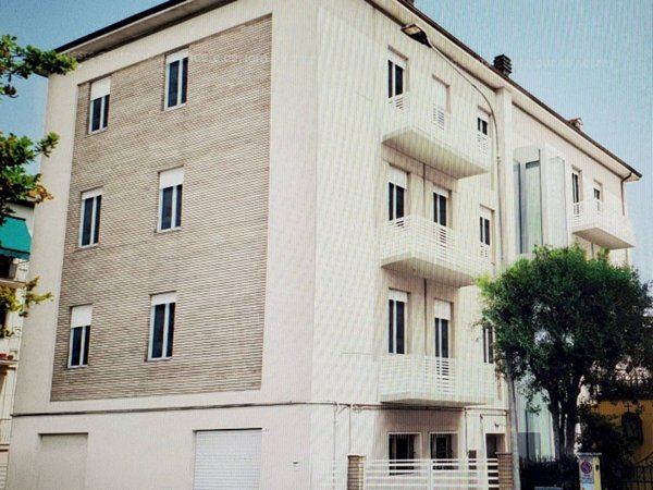 appartamento in vendita a Modena in zona Buon Pastore