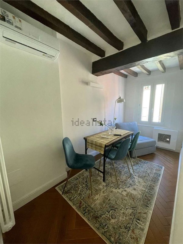 appartamento in vendita a Modena in zona Centro Storico