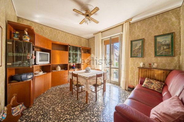 appartamento in vendita a Modena in zona Amendola