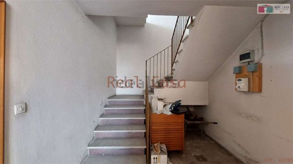 capannone in vendita a Modena in zona Crocetta