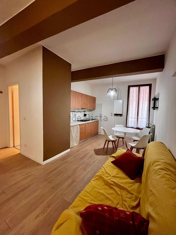 appartamento in vendita a Modena in zona Centro Storico