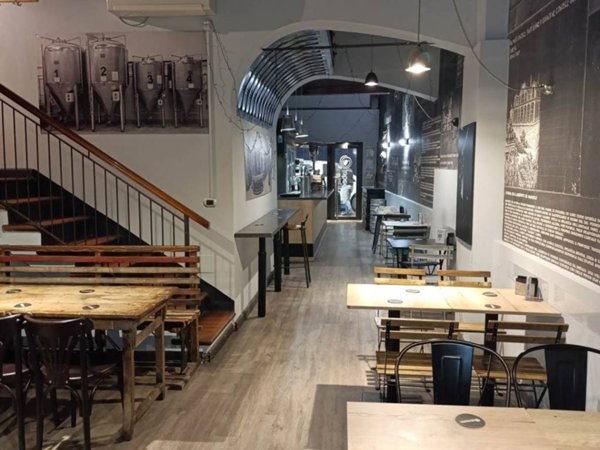 negozio in vendita a Modena in zona Centro Storico