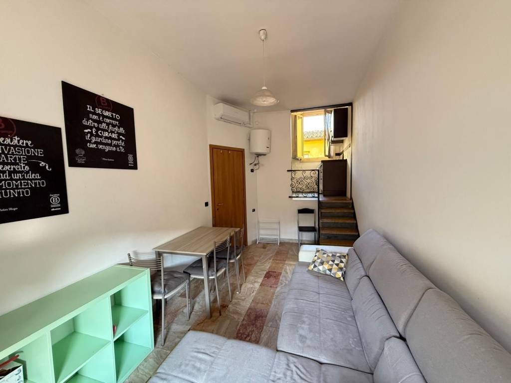 appartamento in vendita a Modena in zona Centro Storico