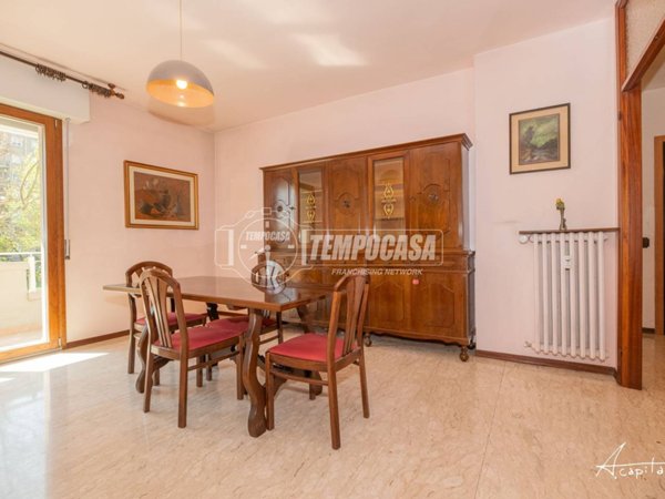 appartamento in vendita a Modena in zona San Lazzaro / Modena Est