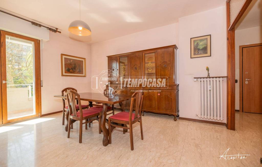 appartamento in vendita a Modena in zona San Lazzaro / Modena Est