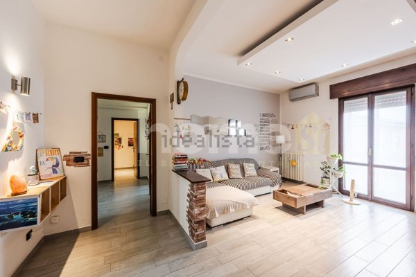 appartamento in vendita a Modena in zona Madonnina / Quattro Ville