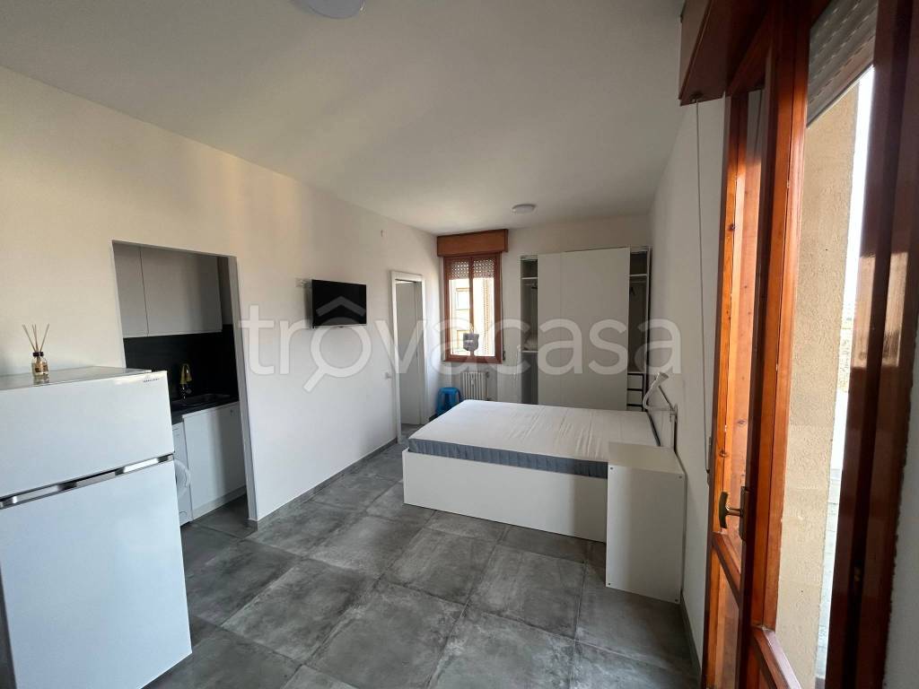 appartamento in vendita a Modena in zona Madonnina / Quattro Ville