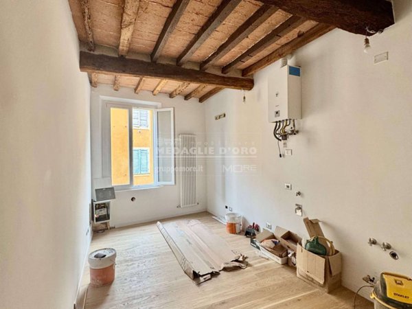 appartamento in vendita a Modena in zona Centro Storico