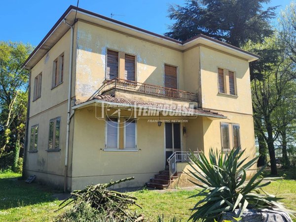 casa indipendente in vendita a Modena in zona San Damaso