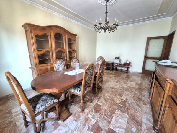 appartamento in vendita a Modena in zona Centro Storico