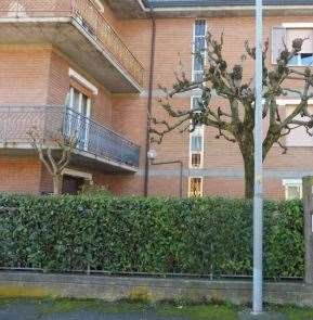 appartamento in vendita a Modena in zona Lesignana