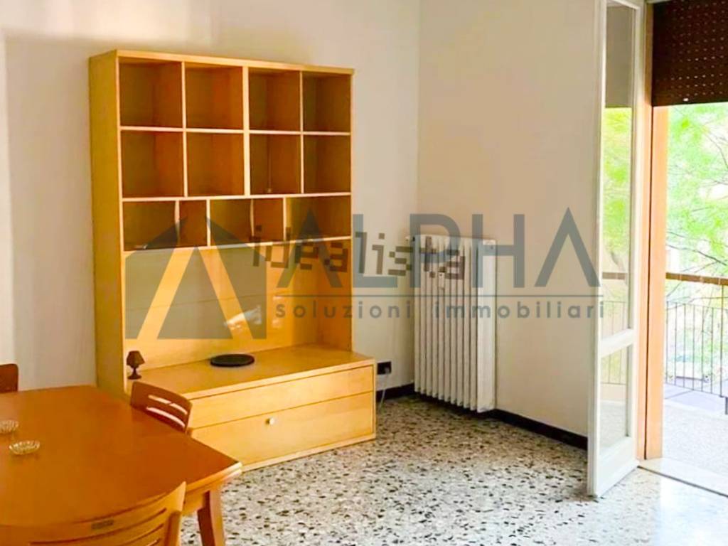 appartamento in vendita a Modena in zona Crocetta