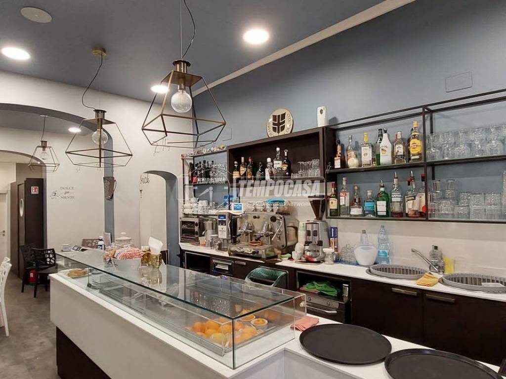 negozio in vendita a Modena in zona Centro Storico