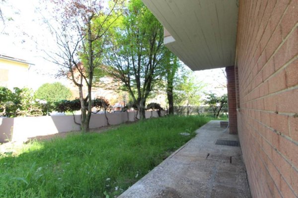 appartamento in vendita a Modena in zona Madonnina / Quattro Ville