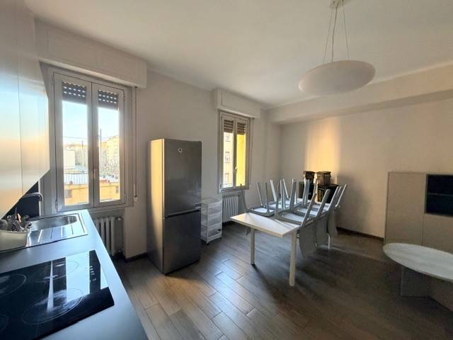 appartamento in vendita a Modena in zona Crocetta