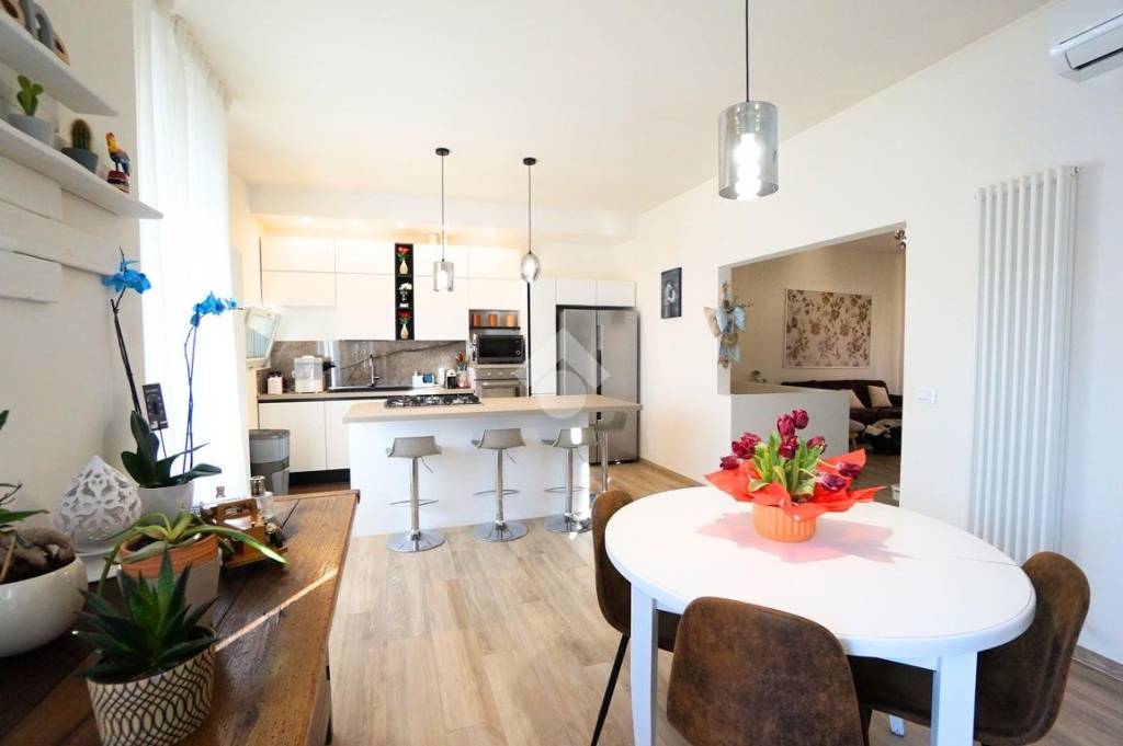 appartamento in vendita a Modena