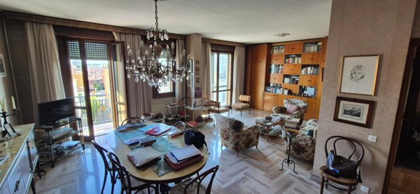 appartamento in vendita a Modena in zona San Faustino