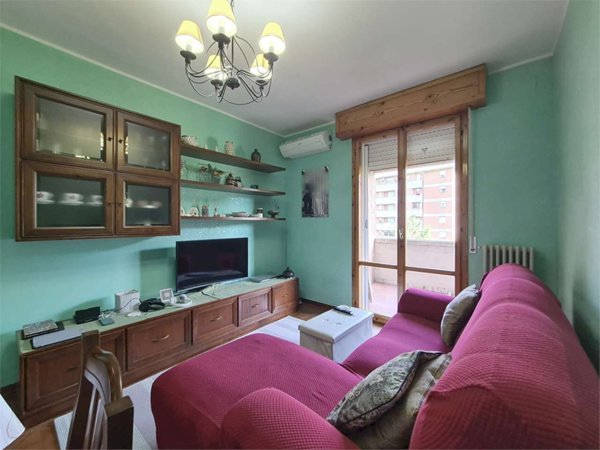 appartamento in vendita a Modena in zona Crocetta