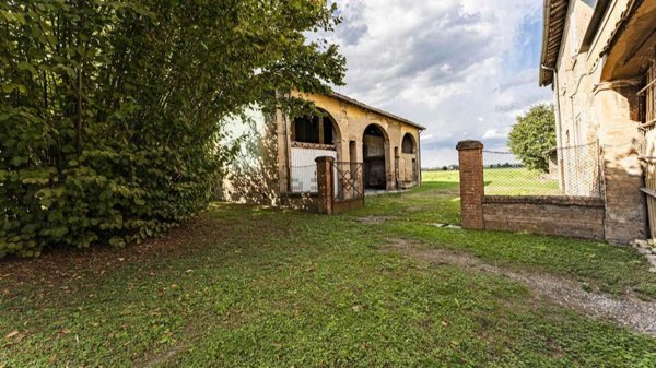 villa in vendita a Modena in zona Villanova