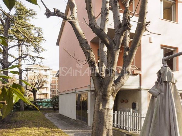 casa indipendente in vendita a Modena in zona San Faustino
