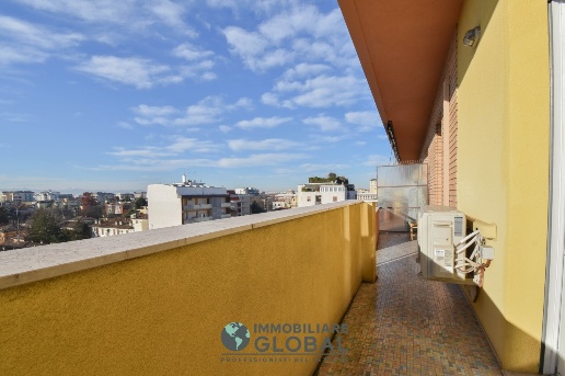 appartamento in vendita a Modena