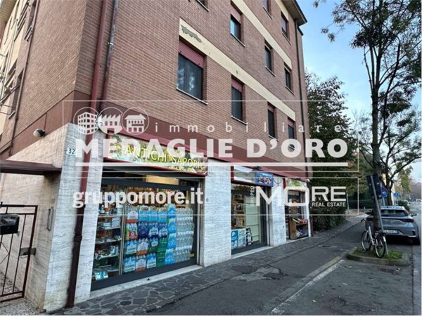 negozio in vendita a Modena in zona Buon Pastore