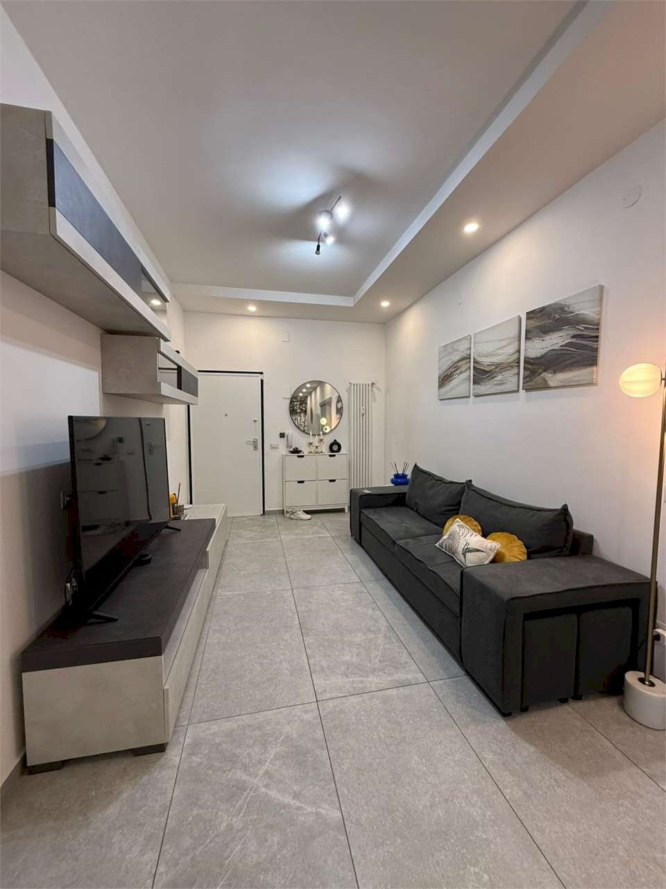 appartamento in vendita a Modena in zona Madonnina / Quattro Ville