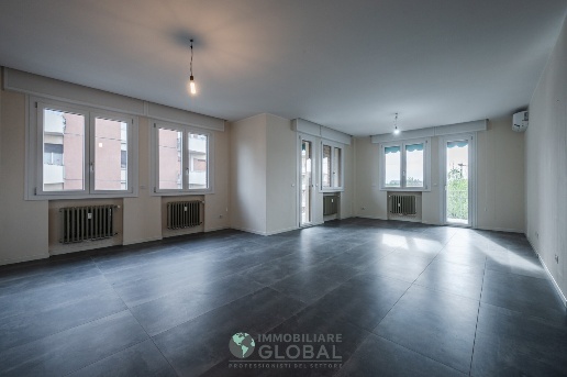 appartamento in vendita a Modena