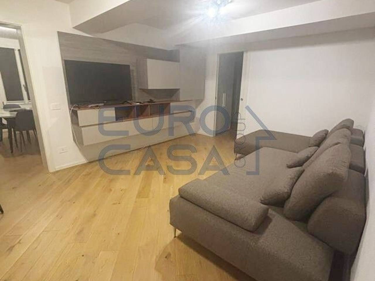 appartamento in vendita a Modena in zona Centro Storico