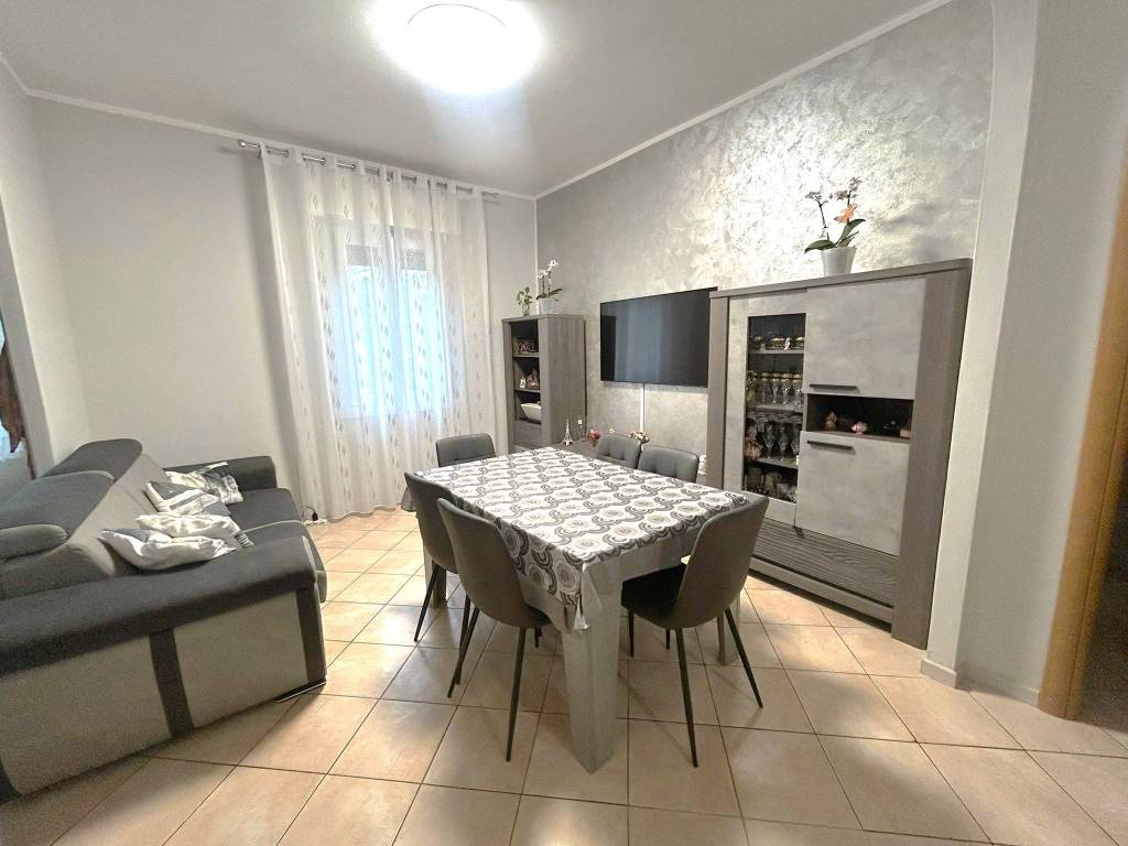 appartamento in vendita a Modena