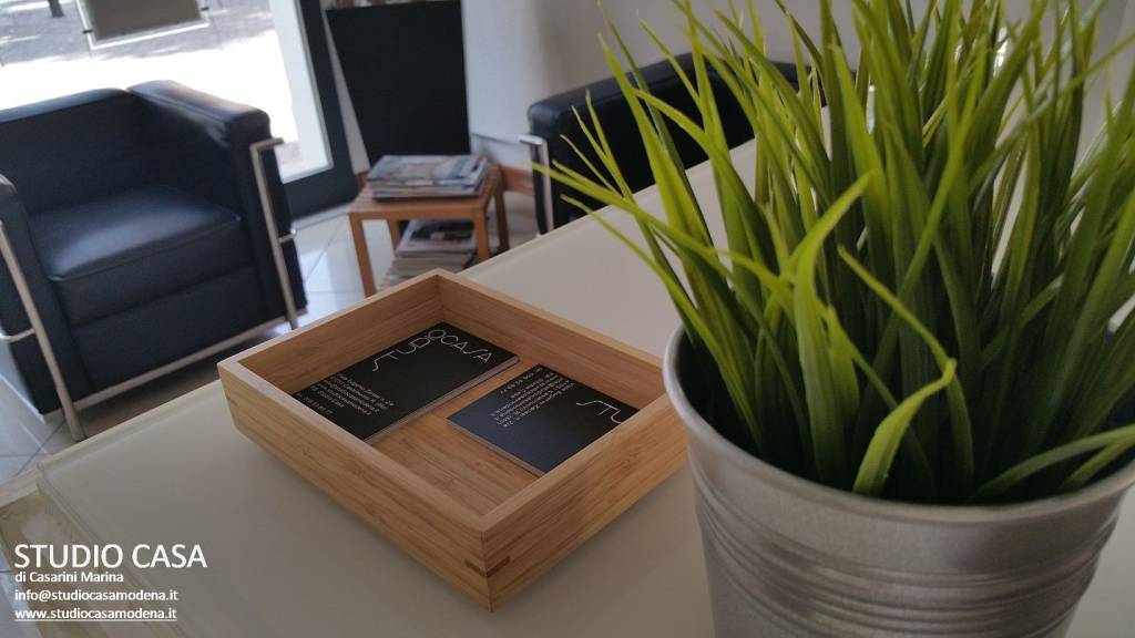 negozio in vendita a Modena in zona Sant'Agnese