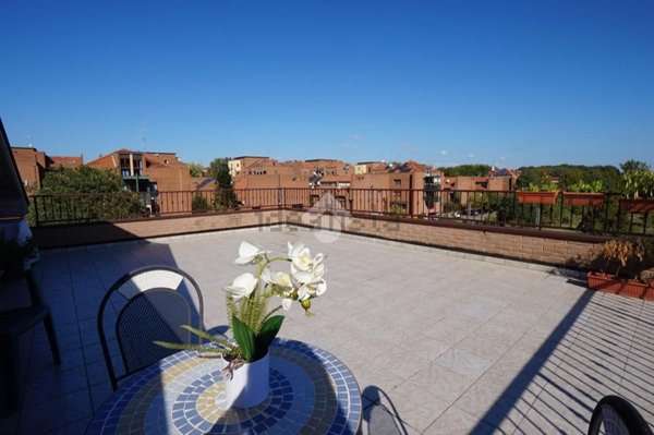 appartamento in vendita a Modena in zona Crocetta