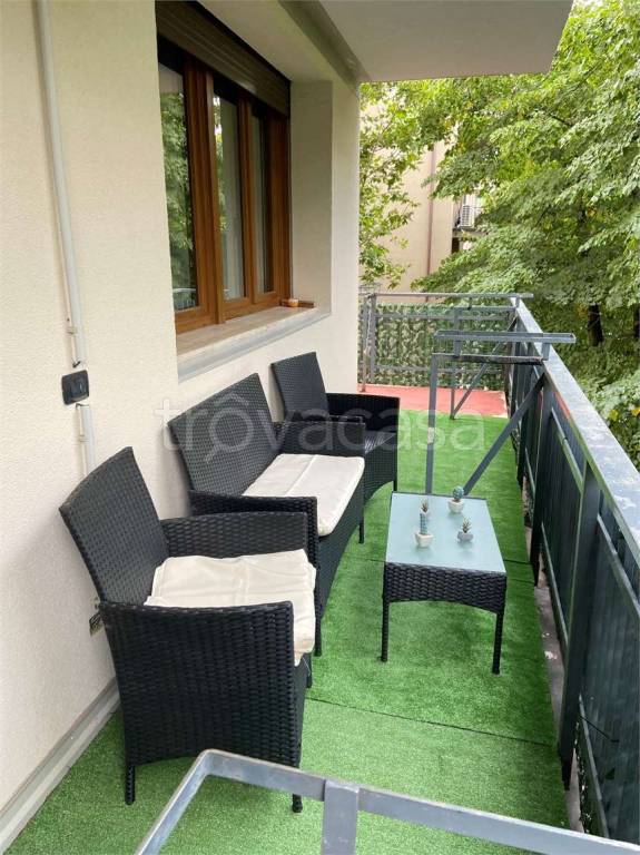 appartamento in vendita a Modena in zona Centro Storico