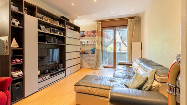 appartamento in vendita a Modena in zona San Lazzaro / Modena Est