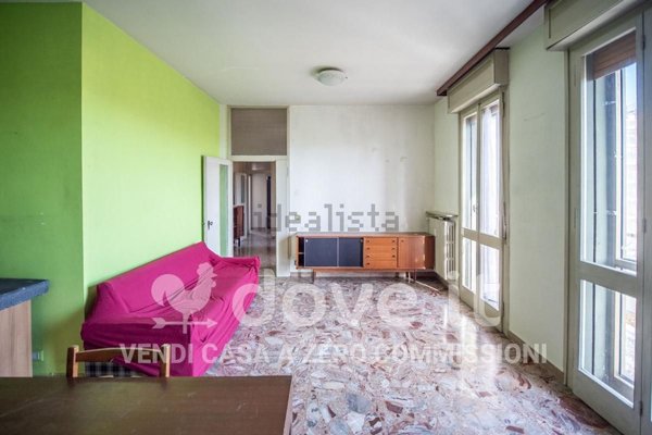 appartamento in vendita a Modena in zona Centro Storico