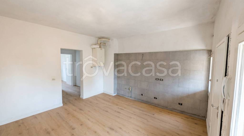 appartamento in vendita a Modena in zona Madonnina / Quattro Ville