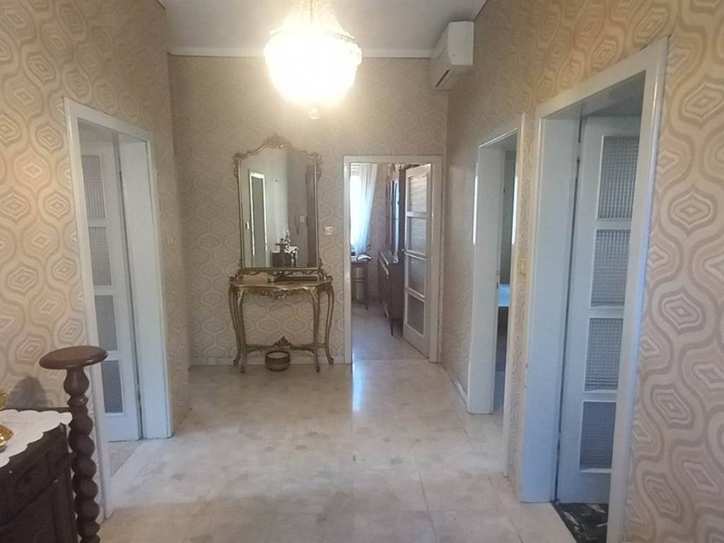 casa indipendente in vendita a Modena in zona Sant'Agnese