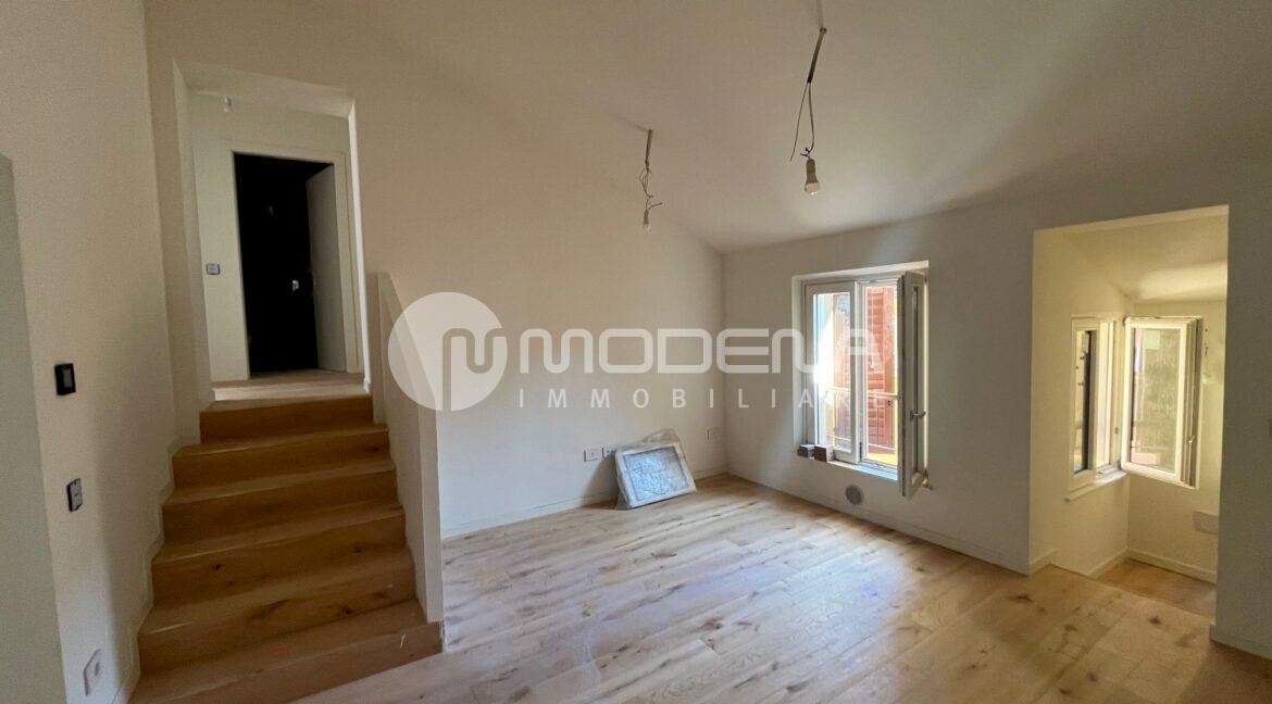 appartamento in vendita a Modena in zona Centro Storico