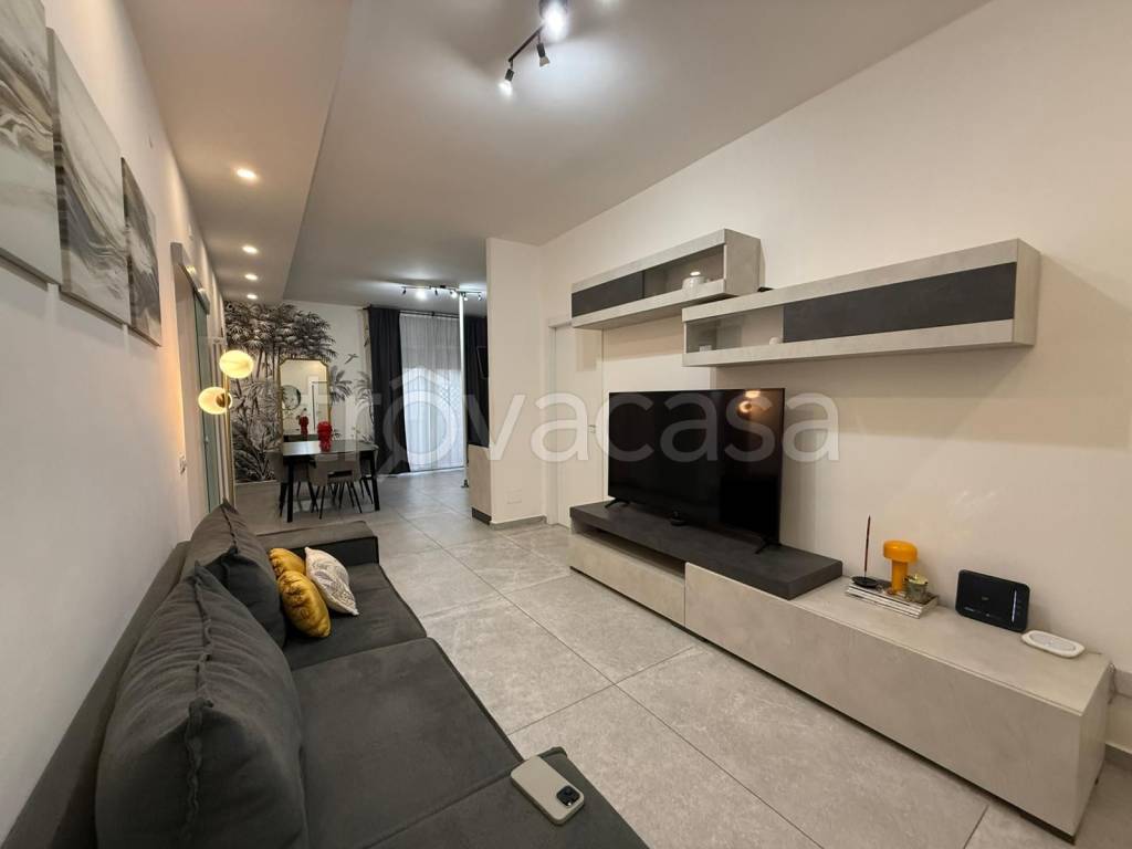 appartamento in vendita a Modena in zona Madonnina / Quattro Ville