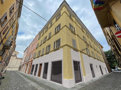 appartamento in vendita a Modena in zona Centro Storico