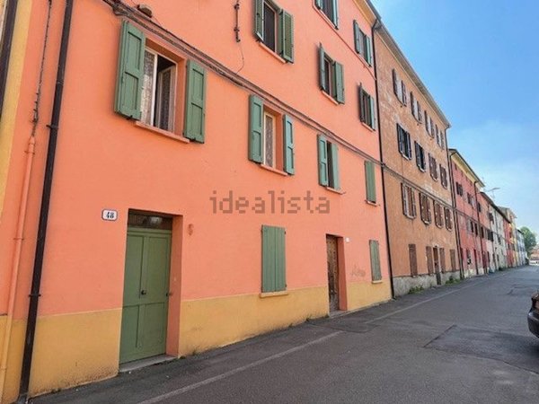 appartamento in vendita a Modena in zona Crocetta