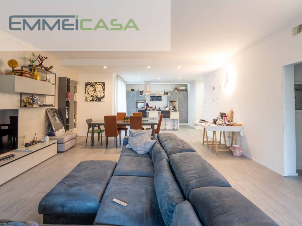 appartamento in vendita a Modena in zona Cittanova