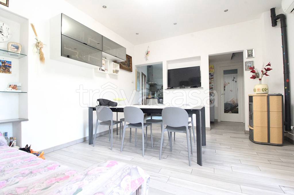 casa indipendente in vendita a Modena