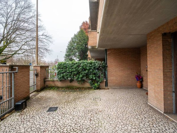 casa indipendente in vendita a Modena in zona Sant'Agnese