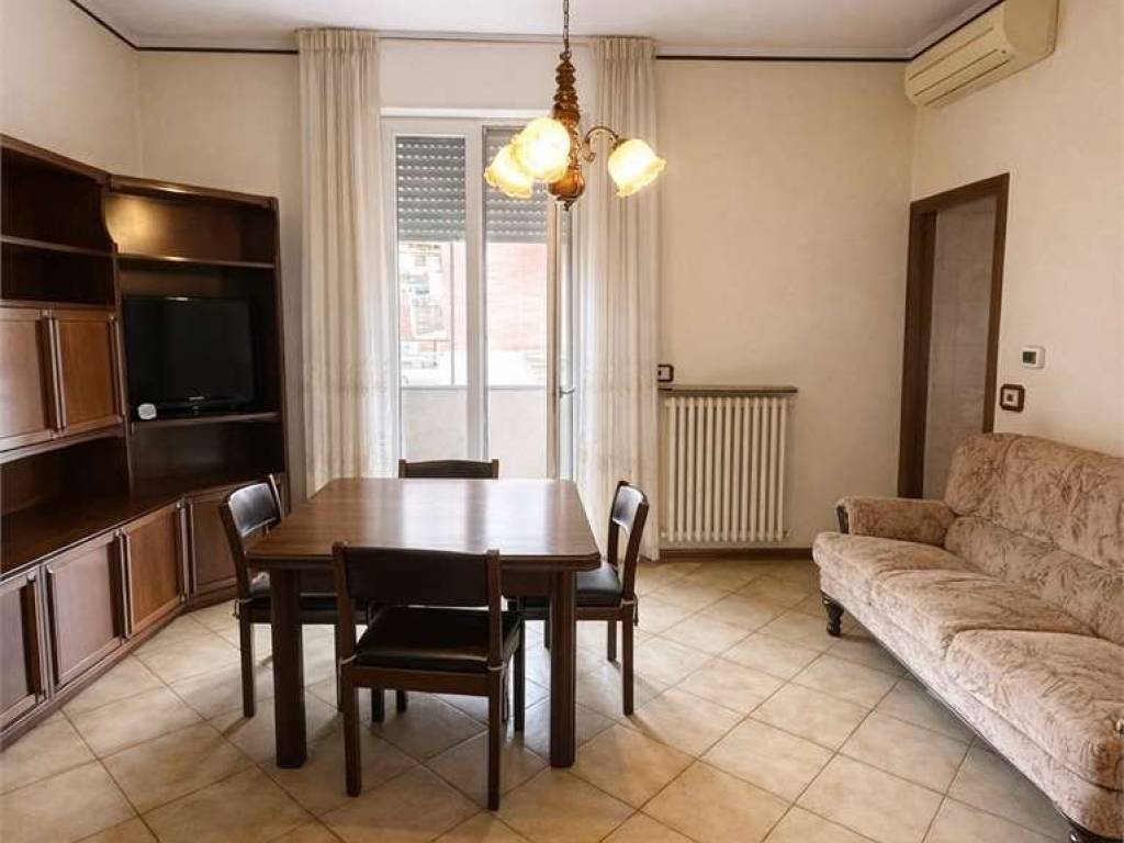 appartamento in vendita a Modena in zona San Lazzaro / Modena Est
