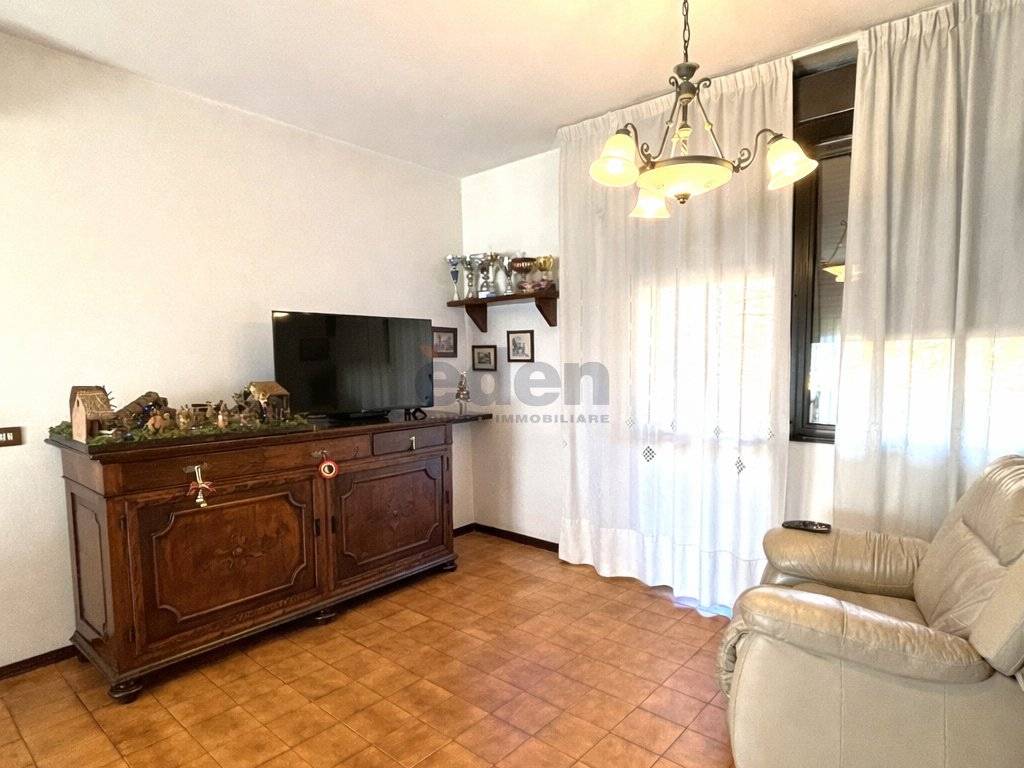 appartamento in vendita a Modena in zona San Lazzaro / Modena Est