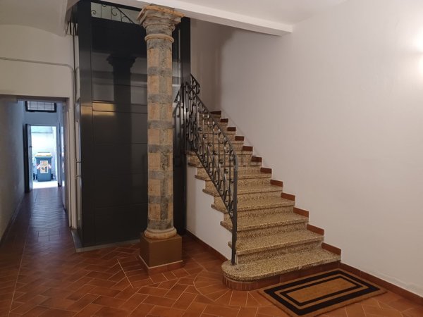 appartamento in vendita a Modena in zona Centro Storico