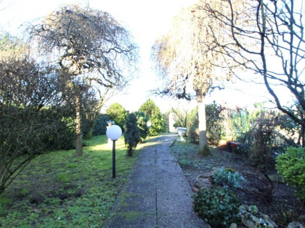 casa indipendente in vendita a Modena in zona Baggiovara