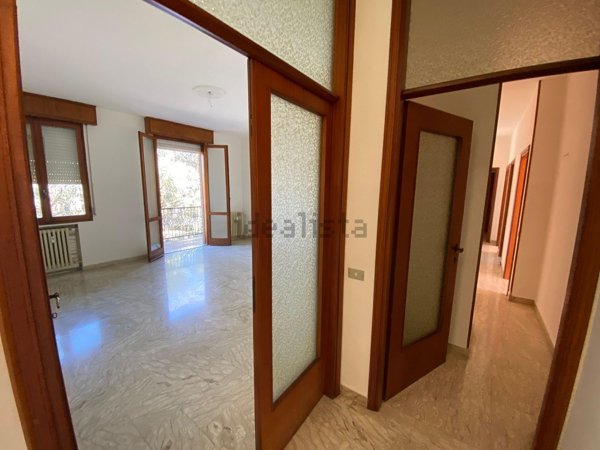 appartamento in vendita a Modena in zona San Lazzaro / Modena Est